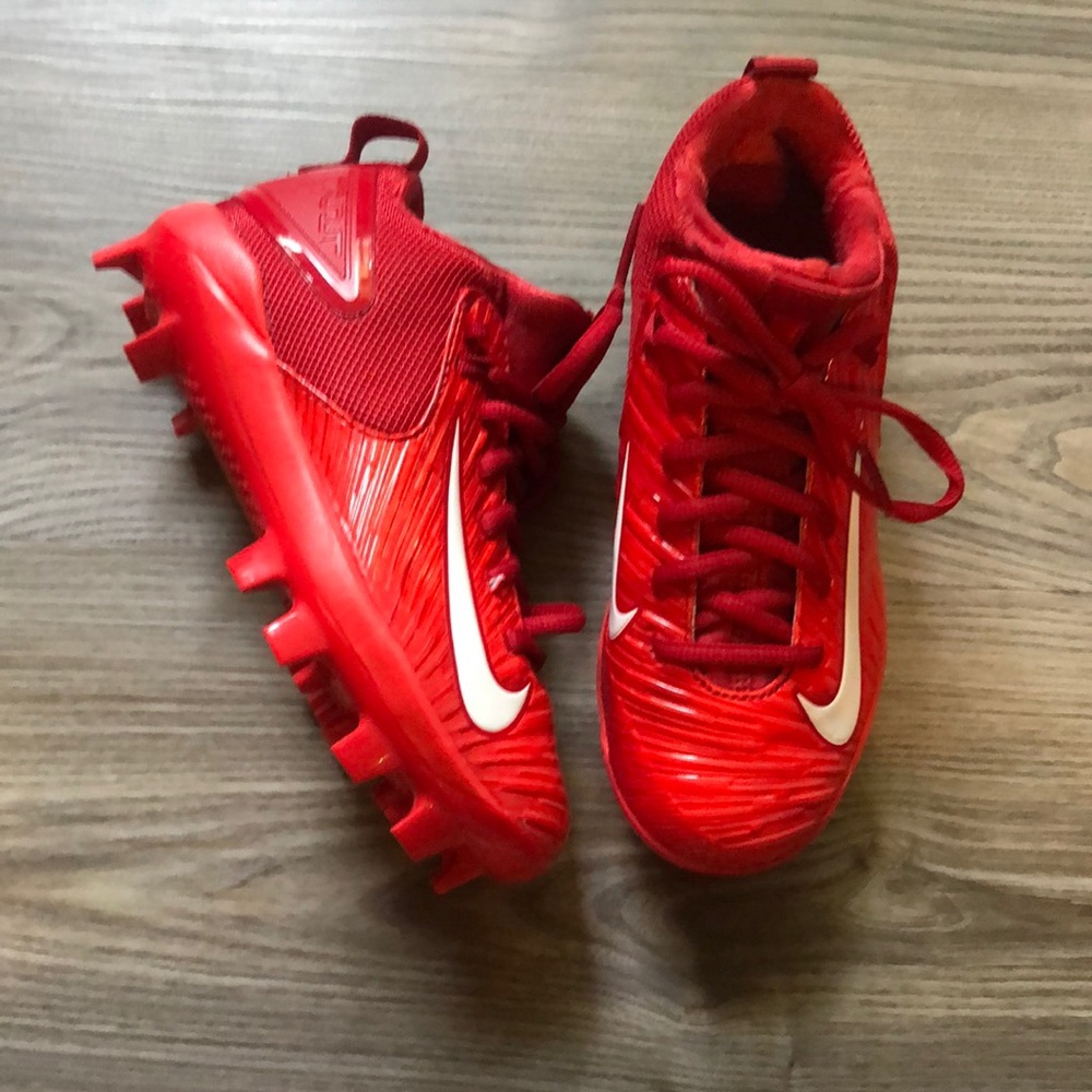 BRAND NEW NIKE MIKE TROUT BASEBALL CLEATS- youth 2